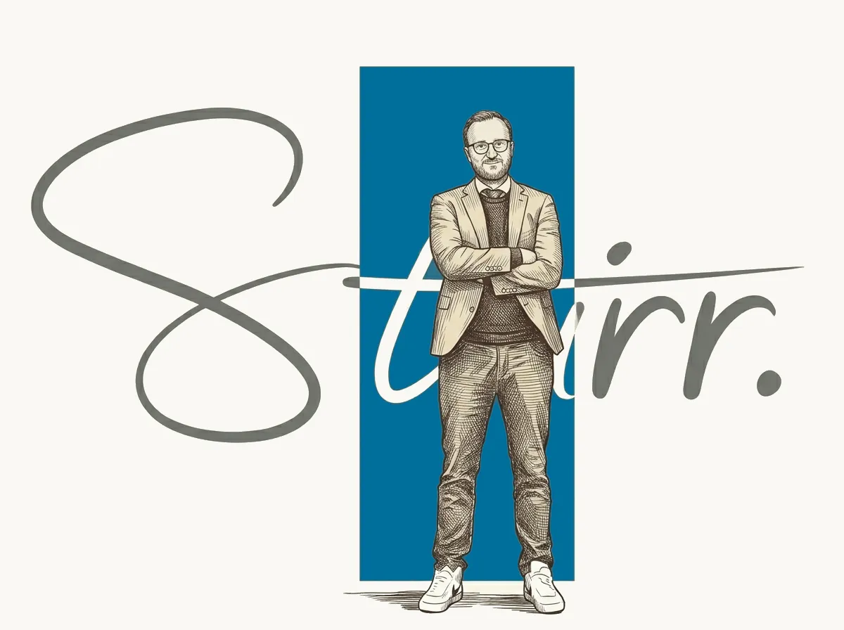 Dessin au trait : Stijn Francis, bras croisés, debout devant un mur où est inscrit en grand le nom de son agence, « Stirr. », sur un rectangle bleu pétrole